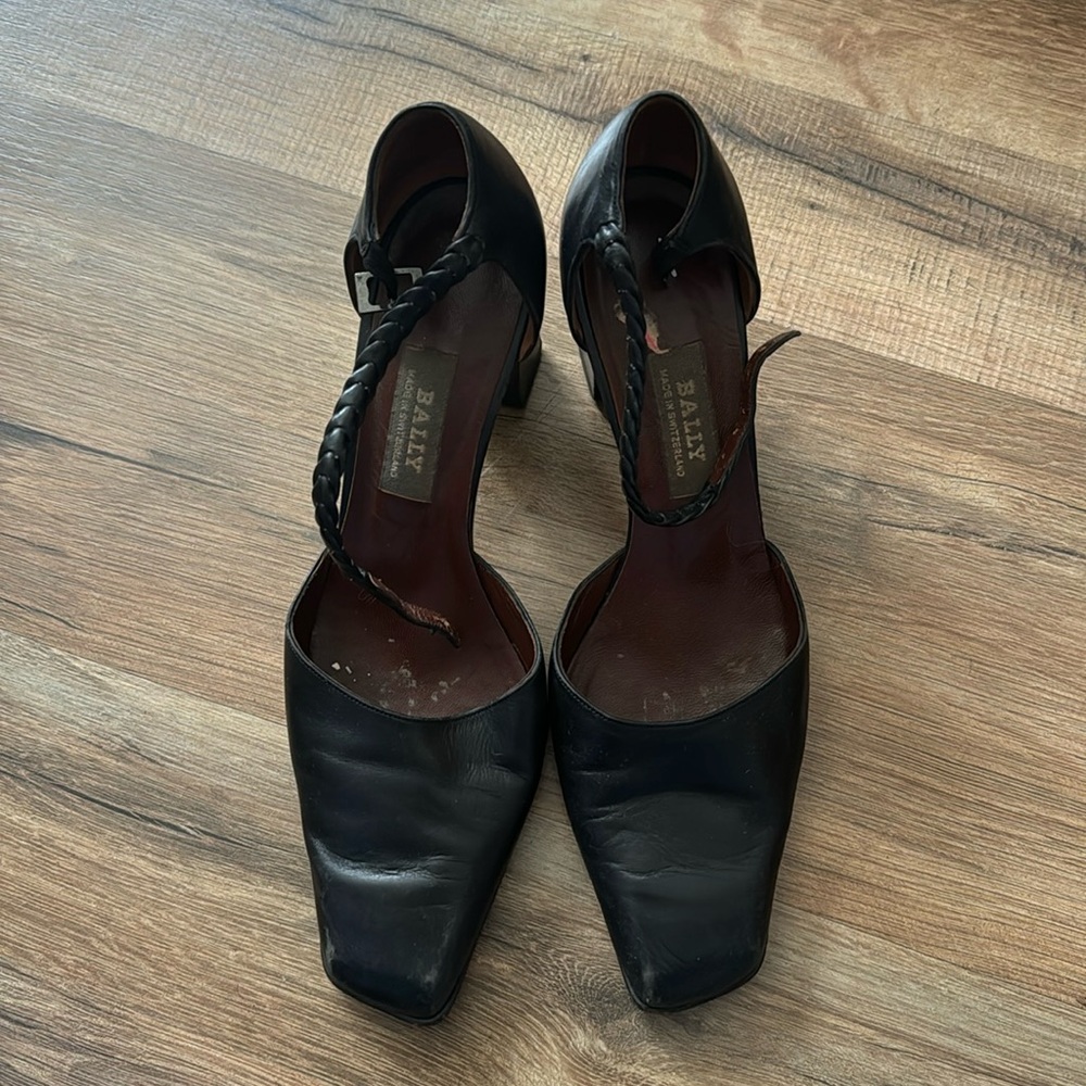 Vintage Bally Brown Leather Heels — size 7